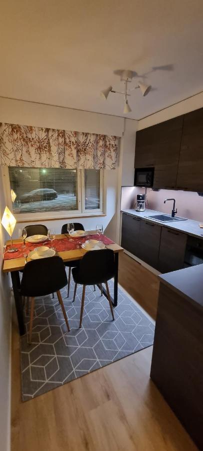 Apartment For Four At The City Center روفانييمي المظهر الخارجي الصورة